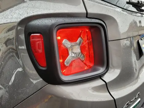 JEEP Renegade 2.0 16V 4P TURBO DIESEL TRAILHAWK 4X4 AUTOM�TICO, Foto 23