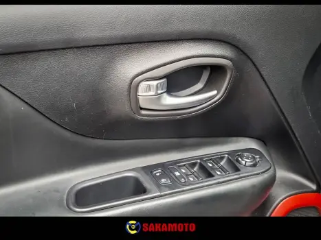JEEP Renegade 2.0 16V 4P TURBO DIESEL TRAILHAWK 4X4 AUTOM�TICO, Foto 25