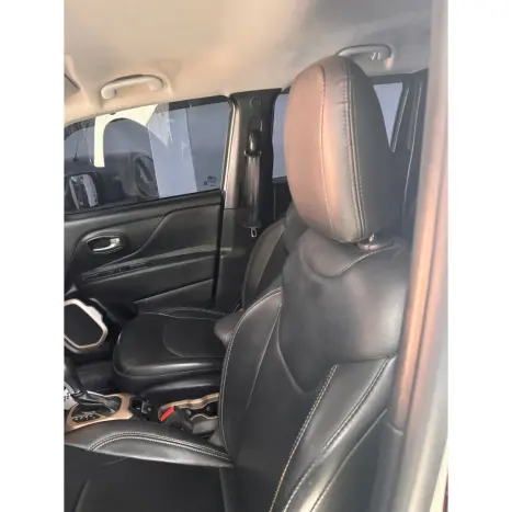 JEEP Renegade 2.0 16V 4P TURBO DIESEL LONGITUDE 4X4 AUTOM�TICO, Foto 9