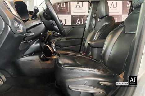 JEEP Renegade 2.0 16V 4P TURBO DIESEL LONGITUDE 4X4 AUTOM�TICO, Foto 13