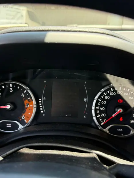 JEEP Renegade 2.0 16V 4P TURBO DIESEL MOAB 4X4 AUTOM�TICO, Foto 6