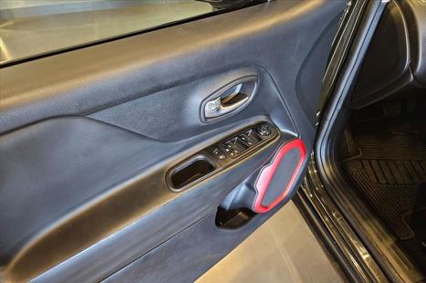 JEEP Renegade 2.0 16V 4P TURBO DIESEL TRAILHAWK 4X4 AUTOM�TICO, Foto 13