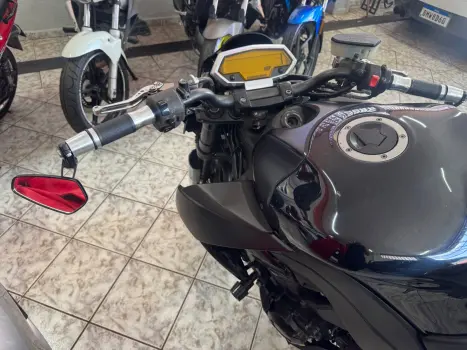KAWASAKI KZ 1000 TOURING, Foto 3