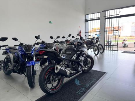 KAWASAKI Ninja 300 ABS, Foto 6