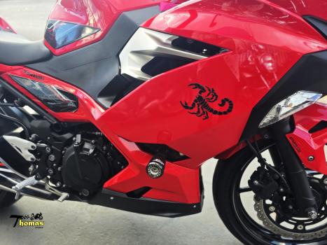 KAWASAKI Ninja 400 , Foto 5