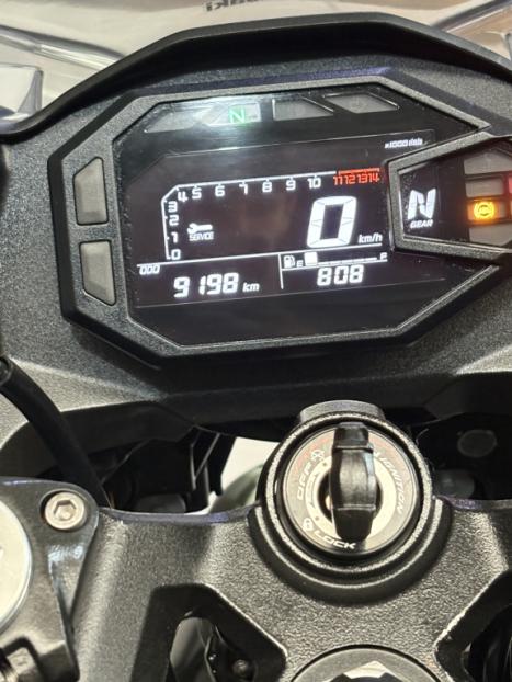 KAWASAKI Ninja 500 , Foto 3