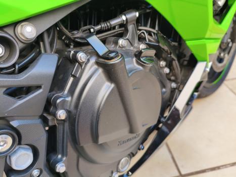 KAWASAKI Ninja 500 , Foto 11