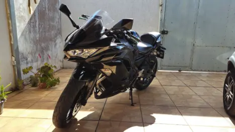 KAWASAKI Ninja 650 ABS, Foto 1