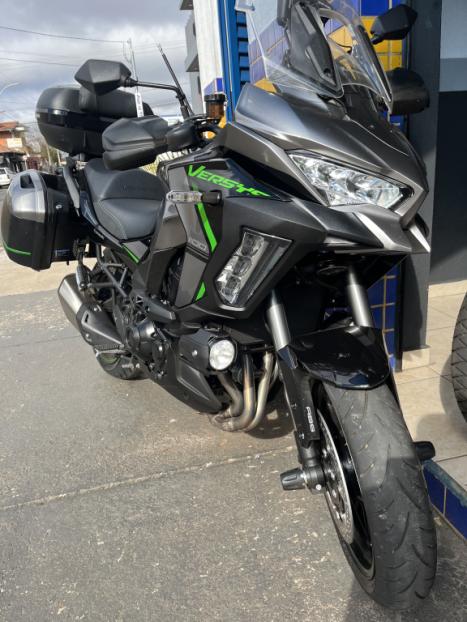 KAWASAKI Versys 1100 SE GT, Foto 4