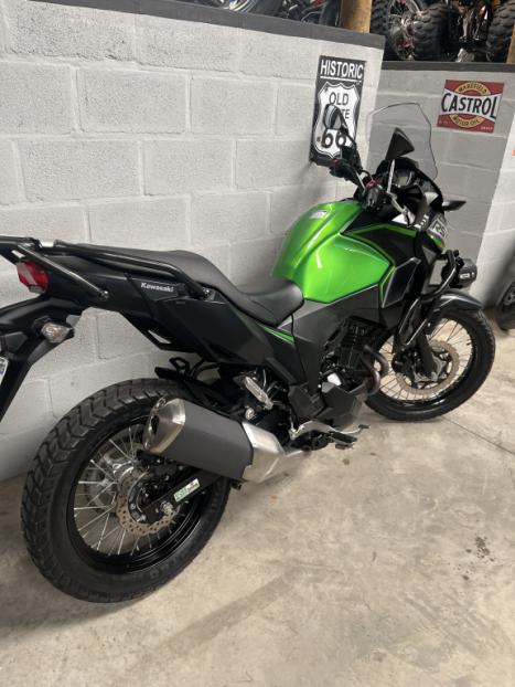 KAWASAKI Versys 300 TOURER, Foto 3