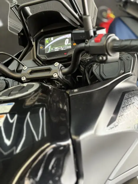 KAWASAKI Versys 650 ABS, Foto 3