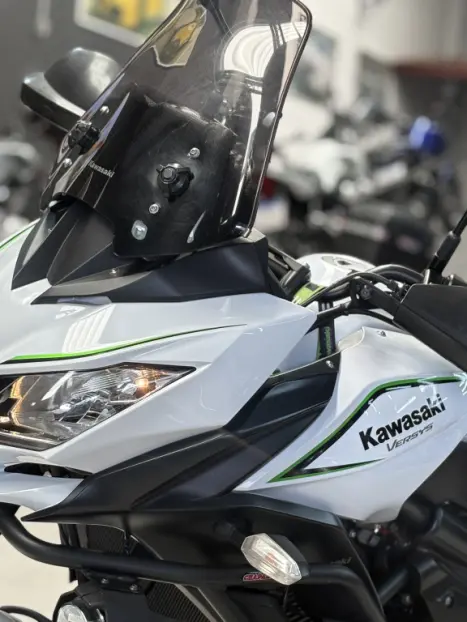 KAWASAKI Versys Tourer 650 , Foto 4
