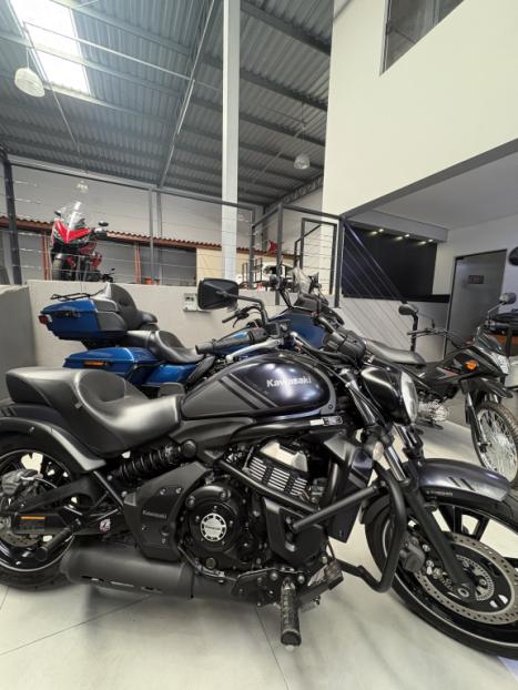KAWASAKI Vulcan 650 S GRAFISMO EXCLUSIVO, Foto 2 KAWASAKI Vulcan 650 S GRAFISMO EXCLUSIVO, Foto 2
