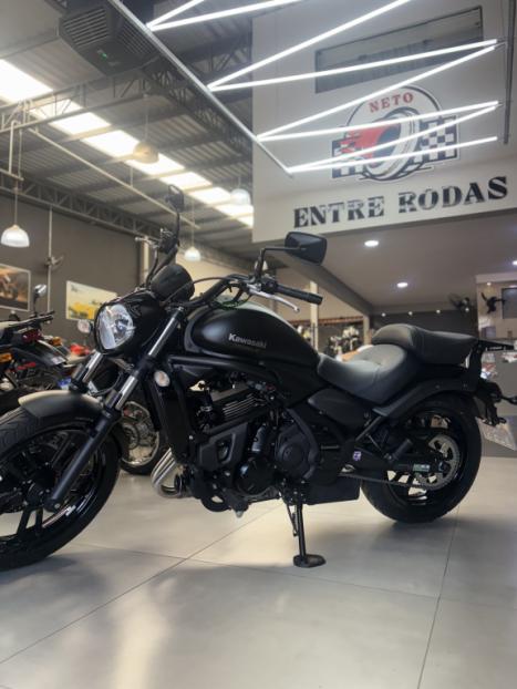 KAWASAKI Vulcan 650 S GRAFISMO EXCLUSIVO, Foto 2 KAWASAKI Vulcan 650 S GRAFISMO EXCLUSIVO, Foto 2