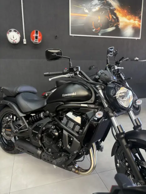 KAWASAKI Vulcan 650 S GRAFISMO EXCLUSIVO, Foto 6 KAWASAKI Vulcan 650 S GRAFISMO EXCLUSIVO, Foto 6