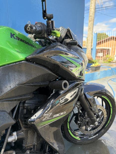 KAWASAKI Z 300 ABS, Foto 3