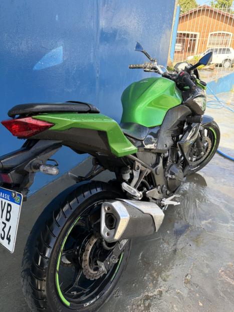 KAWASAKI Z 300 ABS, Foto 5