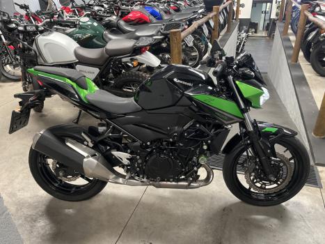 KAWASAKI Z 400 ABS, Foto 1