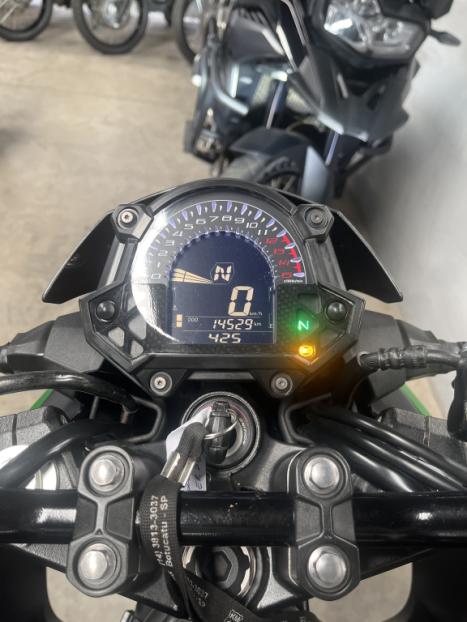 KAWASAKI Z 400 ABS, Foto 5