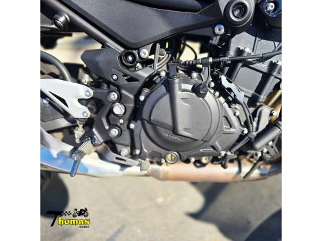 KAWASAKI Z 400 ABS, Foto 6