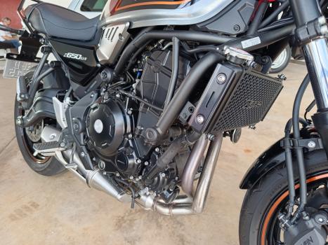 KAWASAKI Z 650 ABS, Foto 3