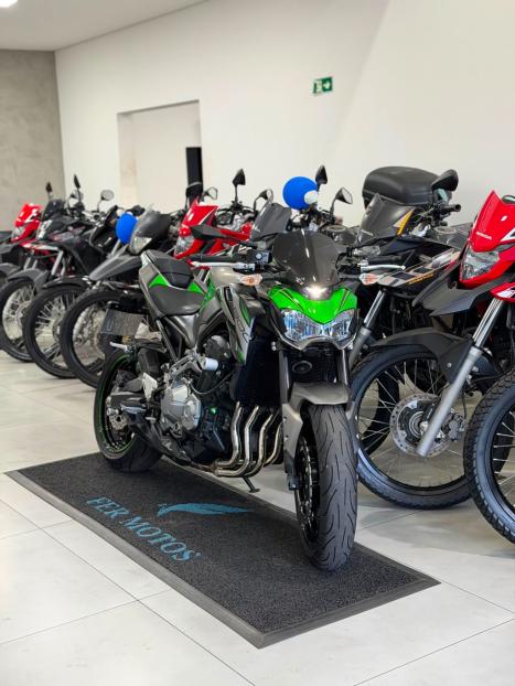 KAWASAKI Z 800 ABS, Foto 7