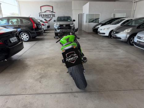 KAWASAKI ZX 10 R NINJA, Foto 5