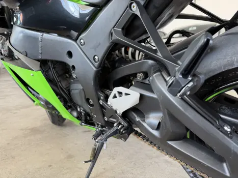 KAWASAKI ZX 10 R NINJA, Foto 13