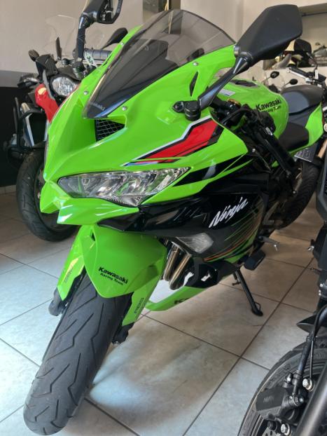 KAWASAKI ZX-4R , Foto 5