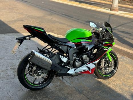 KAWASAKI ZX 6 R 636, Foto 3
