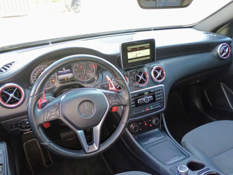 MERCEDES-BENZ A 200 1.6 16V 4P TURBO AUTOMTICO, Foto 11