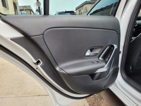 MERCEDES-BENZ A 250 2.0 16V 4P CGI VISION 7G-DCT AUTOM�TICO, Foto 8