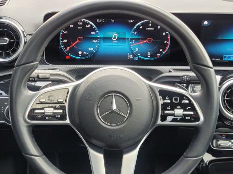 MERCEDES-BENZ A 250 2.0 16V 4P CGI VISION 7G-DCT AUTOM�TICO, Foto 9