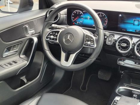 MERCEDES-BENZ A 250 2.0 16V 4P CGI VISION 7G-DCT AUTOM�TICO, Foto 11