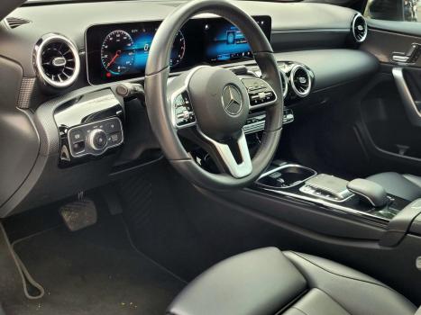 MERCEDES-BENZ A 250 2.0 16V 4P CGI VISION 7G-DCT AUTOM�TICO, Foto 14