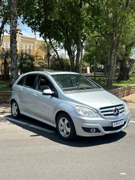 MERCEDES-BENZ B 180 1.7 4P AUTOMTICO, Foto 3