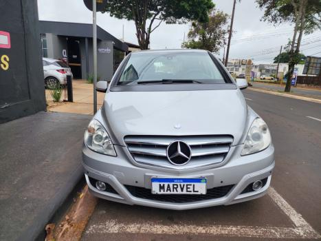 MERCEDES-BENZ B 180 1.7 4P CONFORT AUTOMÁTICO, Foto 2