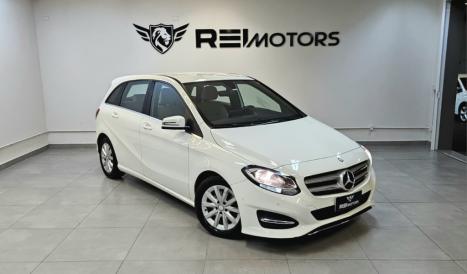 MERCEDES-BENZ B 200 1.6 4P TURBO AUTOMTICO, Foto 2