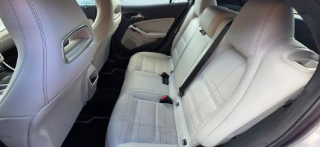MERCEDES-BENZ GLA 200 1.6 16V 4P CGI ADVANCE TURBO AUTOMTICO, Foto 10