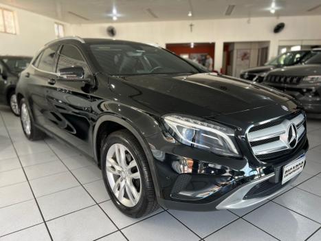 MERCEDES-BENZ GLA 200 1.6 16V 4P FLEX CGI ADVANCE TURBO AUTOM�TICO, Foto 3