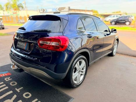 MERCEDES-BENZ GLA 200 1.6 16V 4P FLEX CGI ADVANCE TURBO AUTOM�TICO, Foto 2