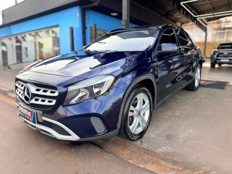 MERCEDES-BENZ GLA 200 1.6 16V 4P FLEX CGI ADVANCE TURBO AUTOM�TICO, Foto 4
