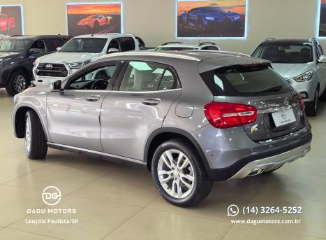 MERCEDES-BENZ GLA 200 1.6 16V 4P FLEX CGI ADVANCE TURBO AUTOM�TICO, Foto 4