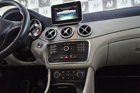 MERCEDES-BENZ GLA 200 1.6 16V 4P CGI ADVANCE TURBO AUTOMÁTICO, Foto 9