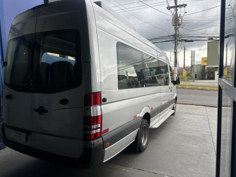 MERCEDES-BENZ Sprinter 2.2 3P 515 CDI VAN 21 LUGARES BI-TURBO DIESEL TETO ALTO, Foto 7