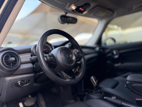MINI Cooper 1.5 12V TURBO AUTOM�TICO, Foto 15