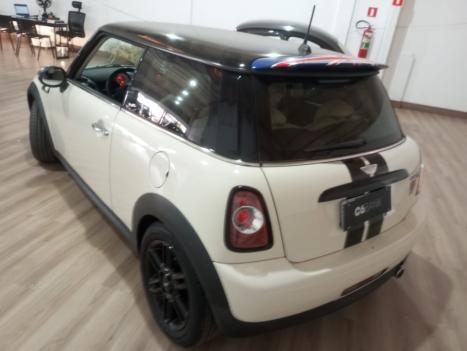 MINI Cooper 1.6 16V, Foto 4