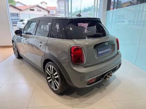 MINI Cooper 2.0 16V 4P TWINPOWER S STEPTRONIC AUTOMÁTICO, Foto 12