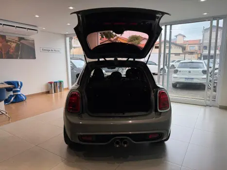MINI Cooper 2.0 16V 4P TWINPOWER S STEPTRONIC AUTOMÁTICO, Foto 13