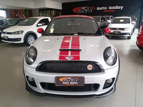 MINI John Cooper Works 1.6 16V COUPE TURBO AUTOMÁTICO, Foto 1 MINI John Cooper Works 1.6 16V COUPE TURBO AUTOMÁTICO, Foto 1